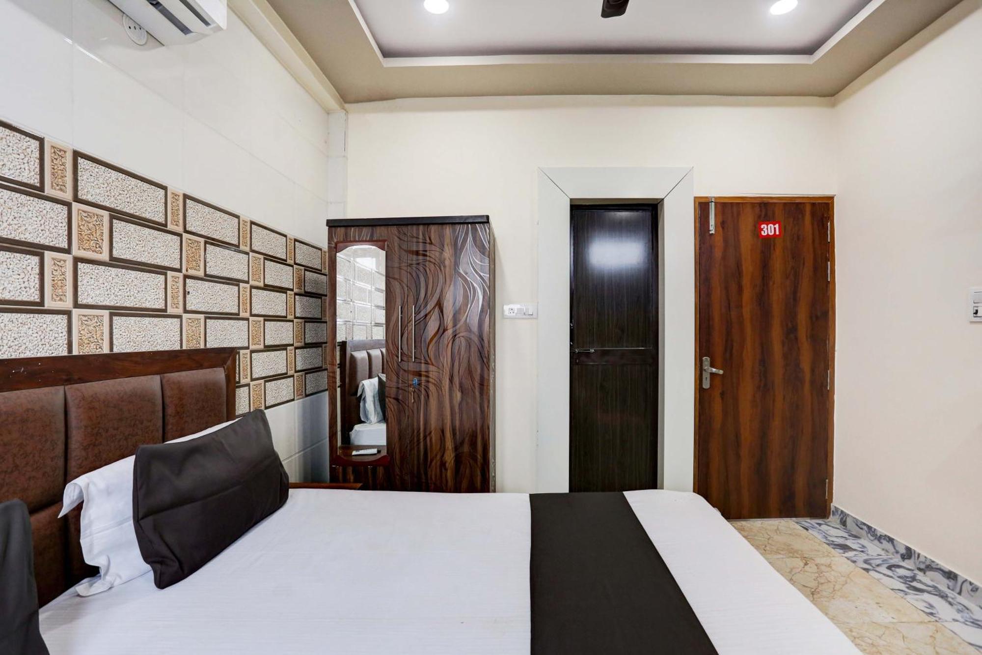 Hotel Fort Inn Kanpur Exterior photo